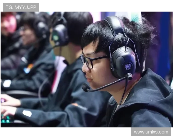 FPX战队强势领跑精英赛积分榜总分达到70分引发关注