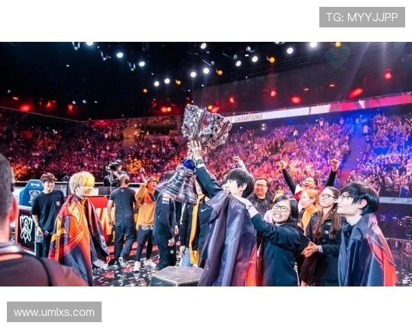 世界大师赛分析FPX展现战术灵活性与团队协作的完美结合