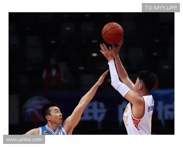 安嫩与汉密尔顿激战正酣比分揭晓引发球迷热议