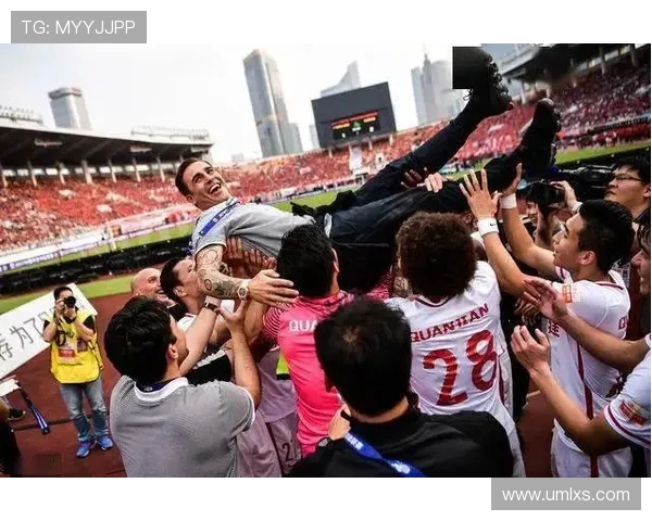 恒大与天津精彩对决集锦回顾展现足球魅力与激情瞬间