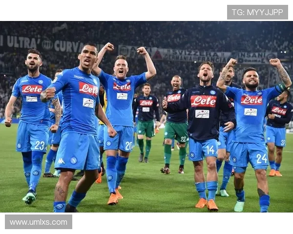 本菲卡与那不勒斯激战正酣谁能在欧冠赛场笑到最后