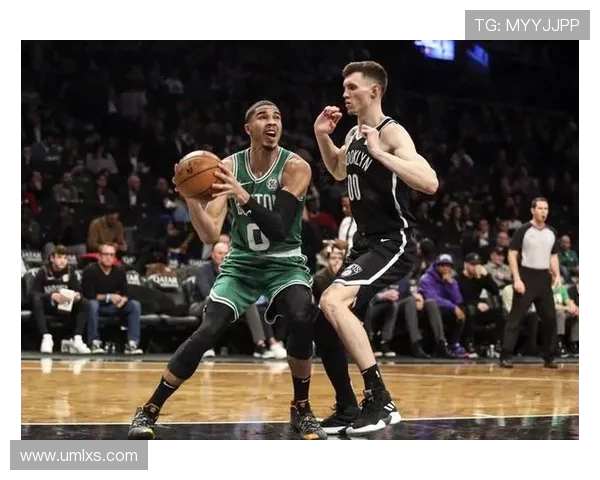 成都篮球队荣登篮球意识排行榜第四名展现出色团队配合与战术执行力